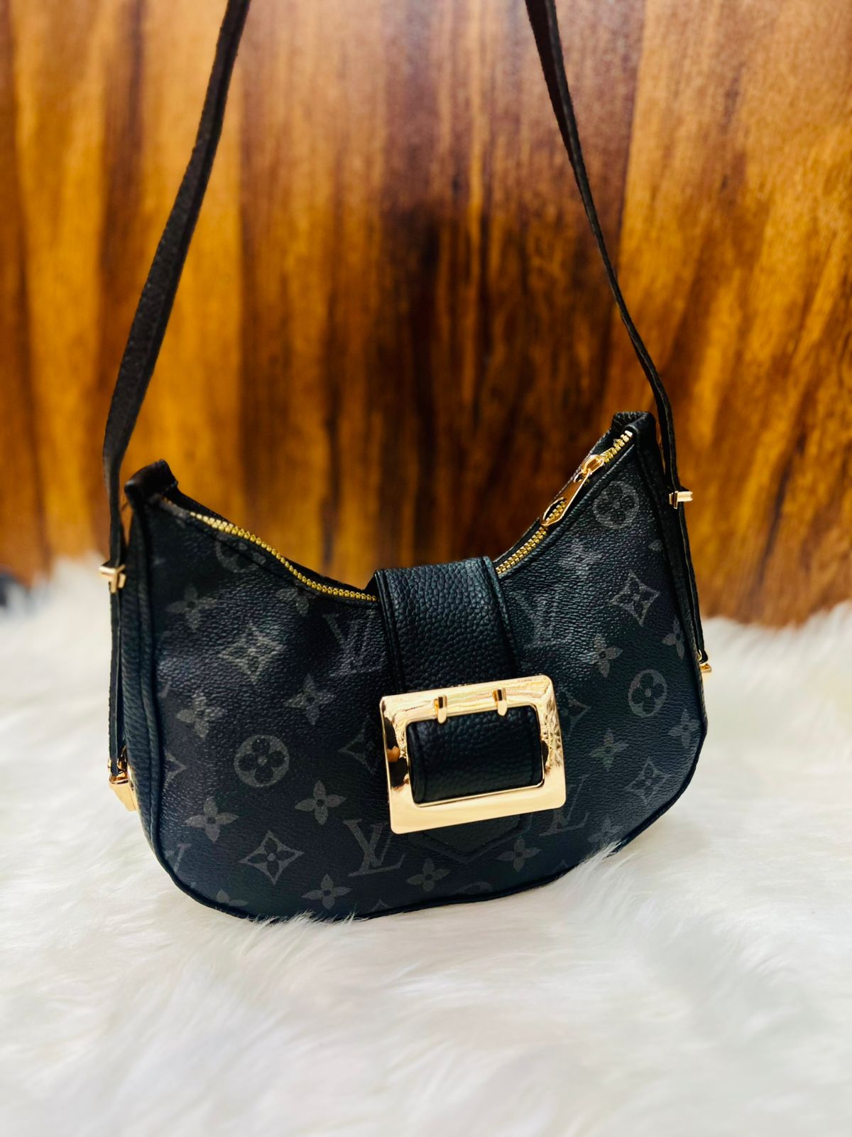 Louis Vuitton Handbag- Ladies